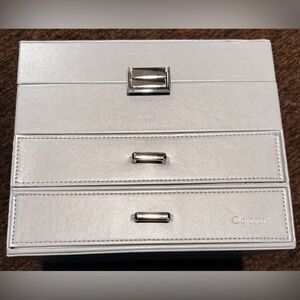 Source Unknown Gray Jewelry Box